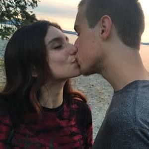 Meet your Posher, Veronica